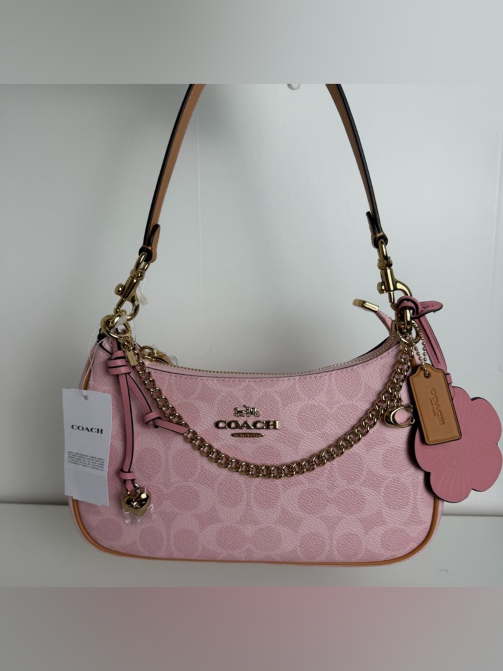 NWT Coach Teri Shoulder Bag in Powder Pink